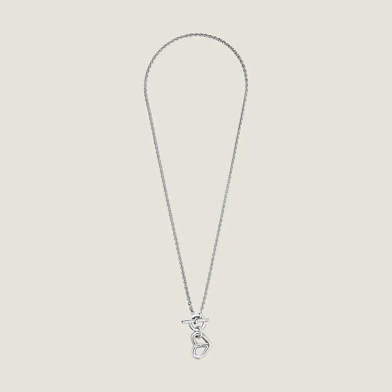 Hermes Cache-coeur Amulette Pendant 18K Gold Necklace