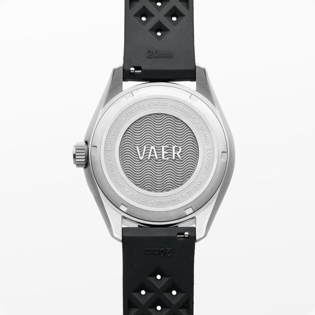 D4 Meridian Navy Matte Solar - 42mm USA