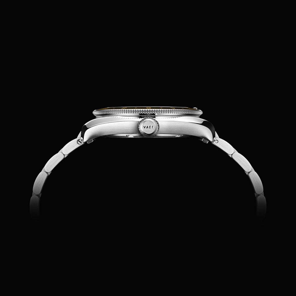 G2 Meridian Gilt GMT - 42mm USA